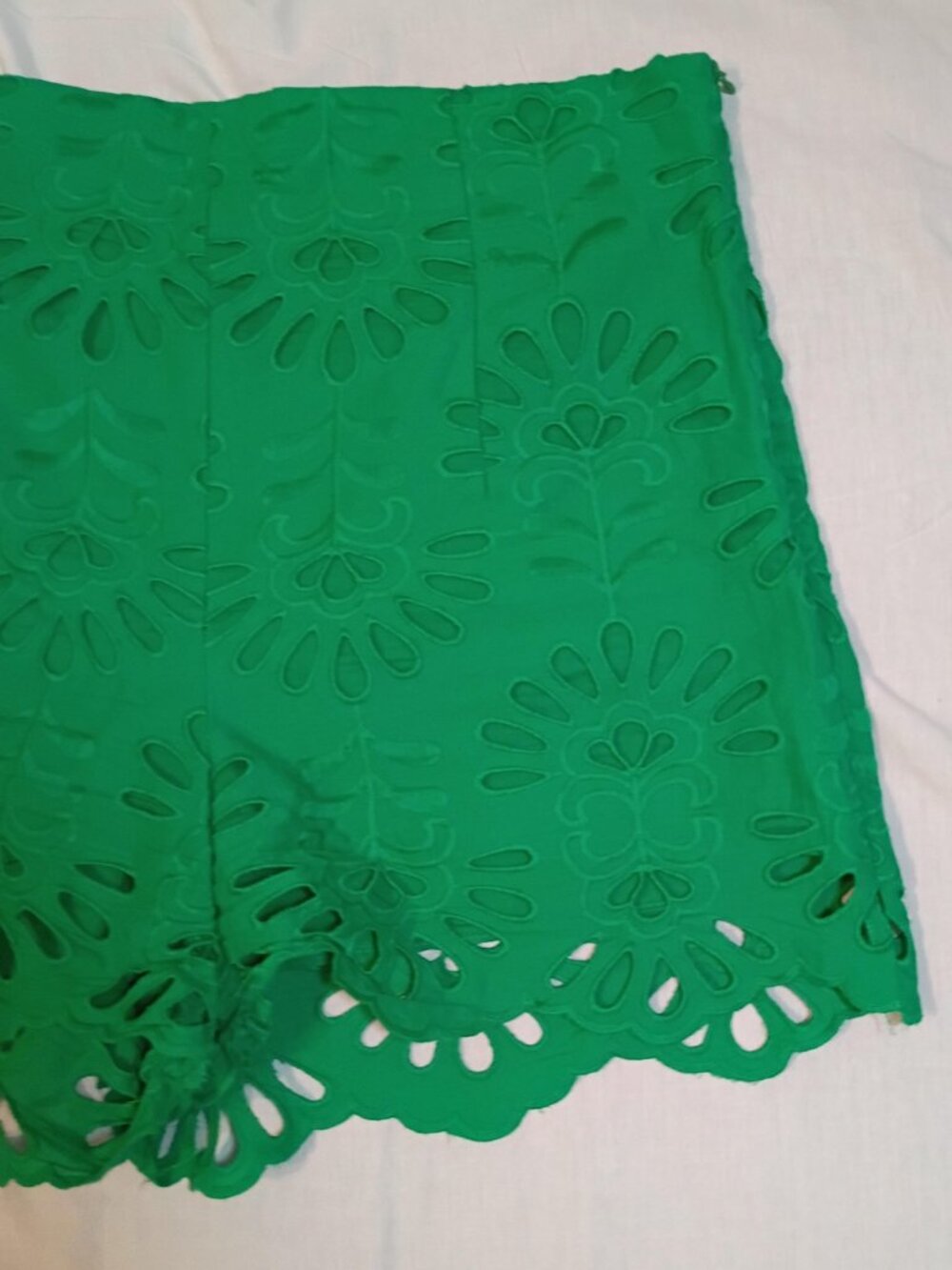 Zara/Shorts/Womens XL/Emerald Green/Embroidered Eyelet High Rise Cottagecore Chi - Picture 6 of 7